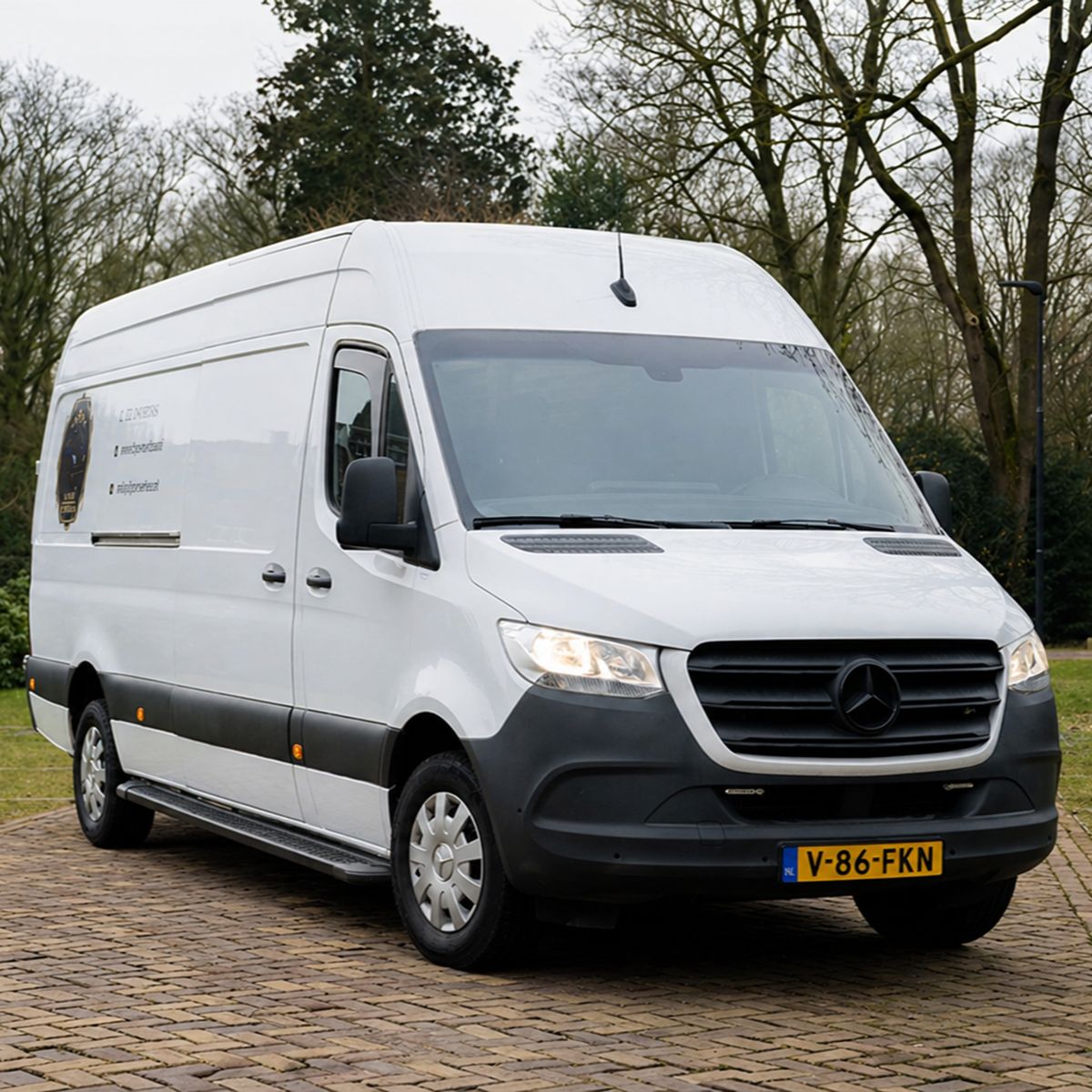 Mercedes Sprinter H2L3 automaat huren – extra lang 